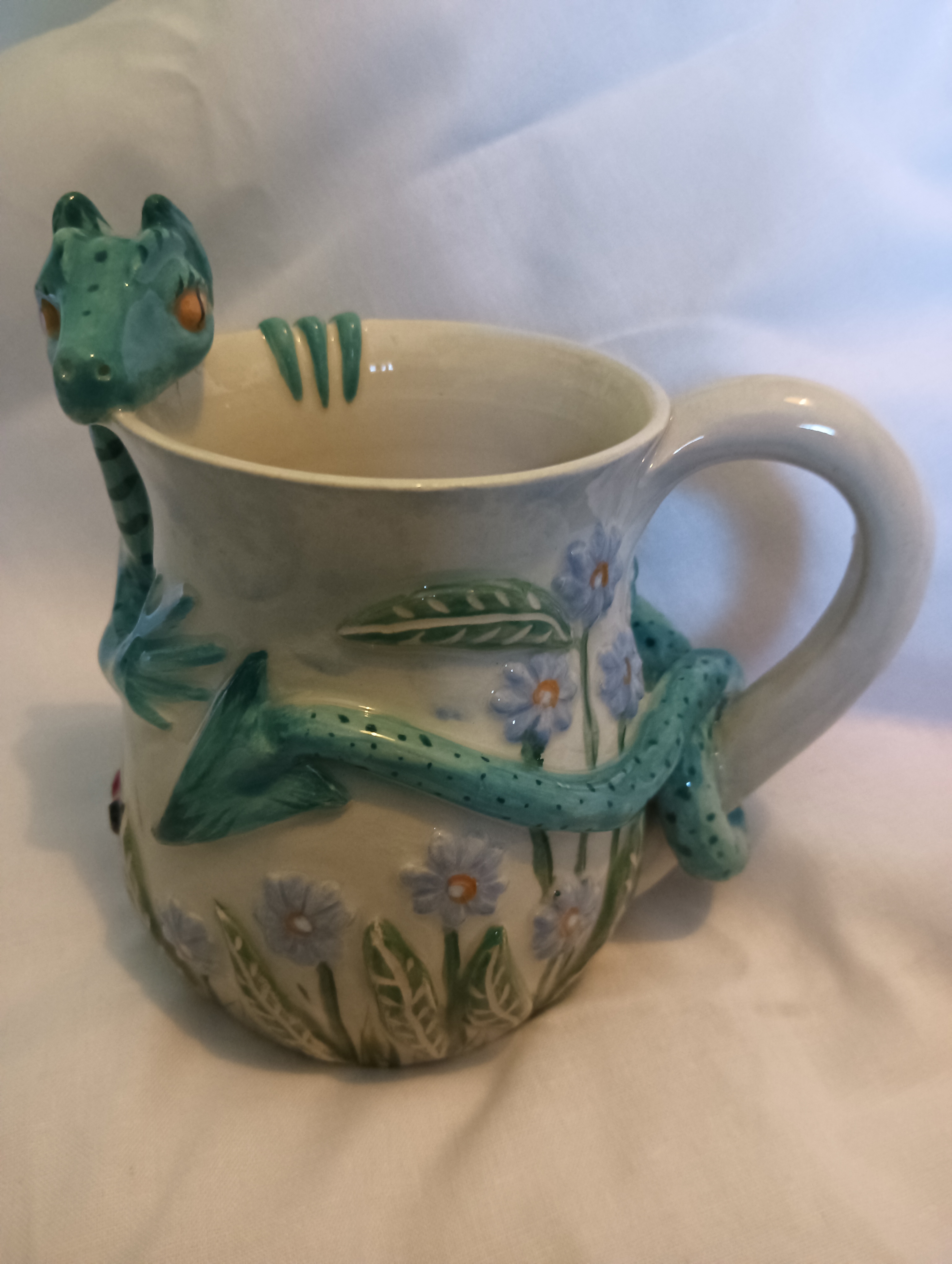 Dragon mug