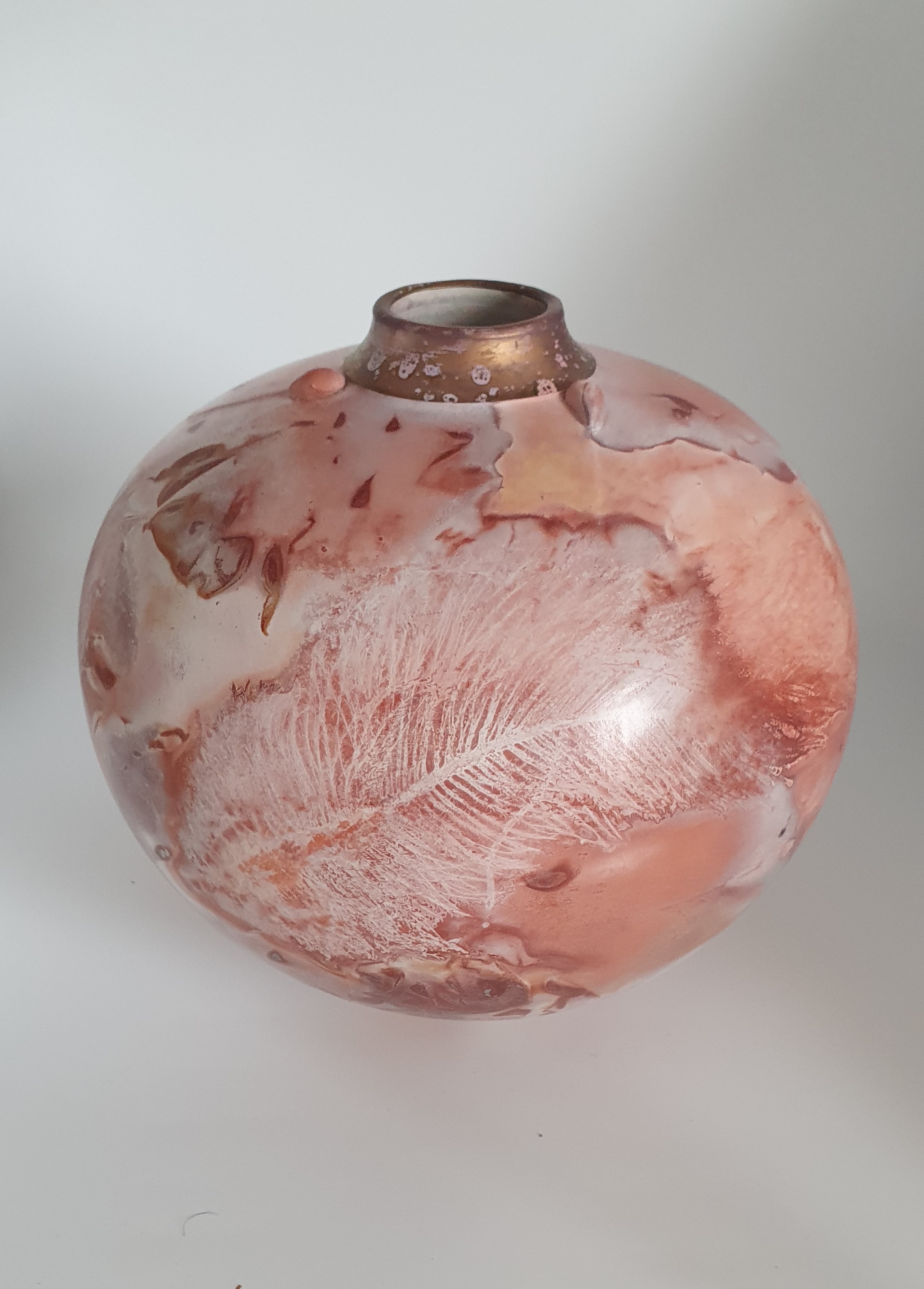 Saggarfired vessel